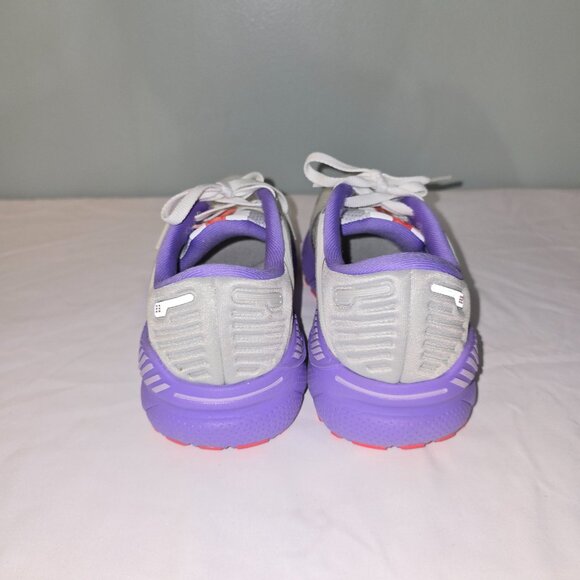 Brooks Women's Adrenaline GTS 22 Supportive Running Shoe, Size 6, LtGry/Ppl/Pnk - Picture 6 of 7